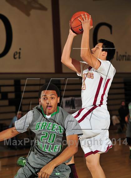 Thumbnail 1 in Downey vs. Green Valley (MaxPreps Holiday Classic) photogallery.