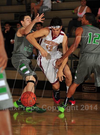 Thumbnail 3 in Downey vs. Green Valley (MaxPreps Holiday Classic) photogallery.