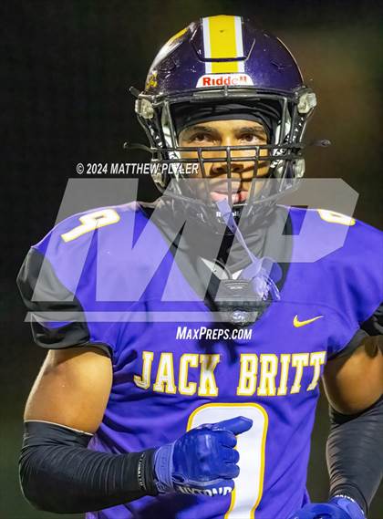 Thumbnail 3 in Seventy-First @ Jack Britt photogallery.