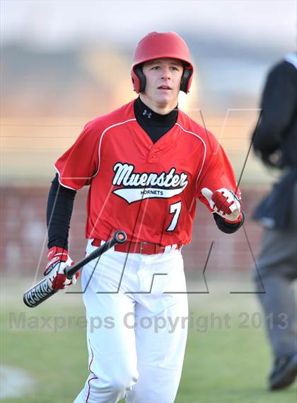 Thumbnail 2 in Muenster vs Prairiland (Trenton Tournament) photogallery.