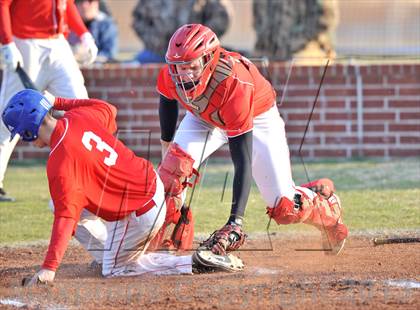 Thumbnail 3 in Muenster vs Prairiland (Trenton Tournament) photogallery.