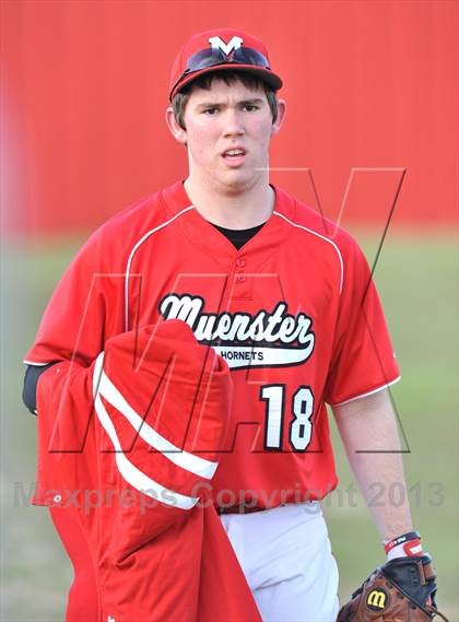 Thumbnail 3 in Muenster vs Prairiland (Trenton Tournament) photogallery.