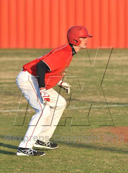 Thumbnail 3 in Muenster vs Prairiland (Trenton Tournament) photogallery.