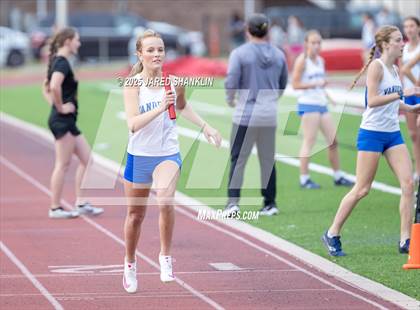 Thumbnail 3 in E.D. White(Catholic Relays) photogallery.