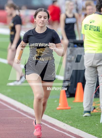 Thumbnail 2 in E.D. White(Catholic Relays) photogallery.