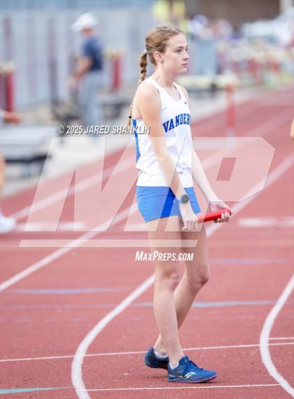 Thumbnail 3 in E.D. White(Catholic Relays) photogallery.