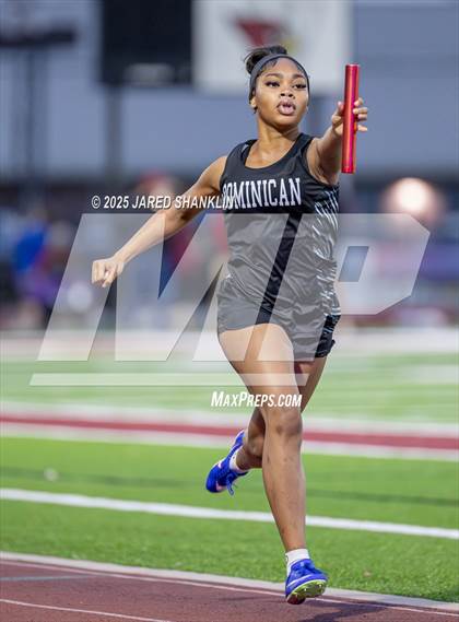 Thumbnail 2 in E.D. White(Catholic Relays) photogallery.