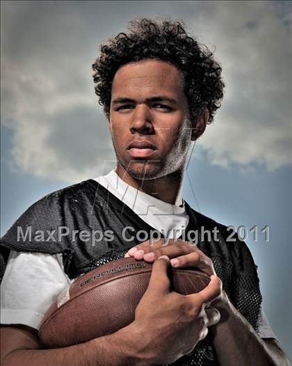 Thumbnail 2 in Oaks Christian (Top 25 Photo Shoot) photogallery.