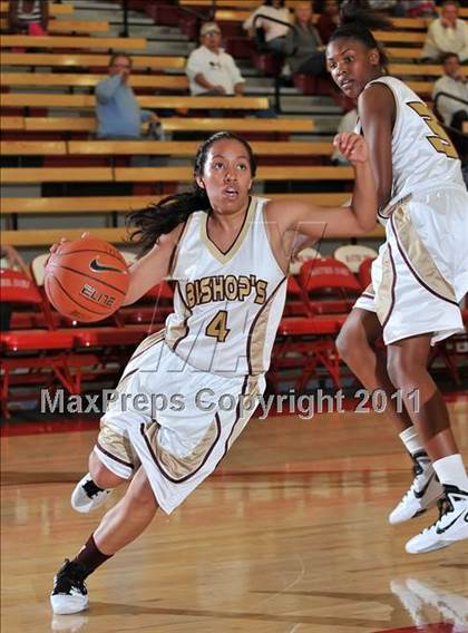 Thumbnail 2 in JSerra Catholic vs. Bishop's (Nike Extravaganza) photogallery.