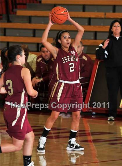 Thumbnail 1 in JSerra Catholic vs. Bishop's (Nike Extravaganza) photogallery.