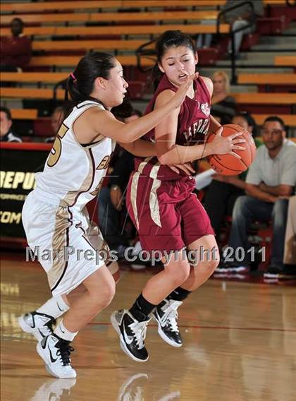 Thumbnail 3 in JSerra Catholic vs. Bishop's (Nike Extravaganza) photogallery.