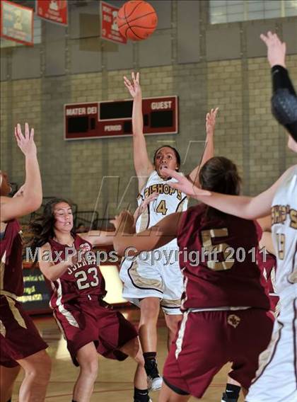 Thumbnail 1 in JSerra Catholic vs. Bishop's (Nike Extravaganza) photogallery.