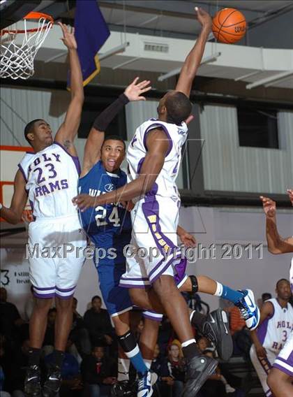 Thumbnail 3 in Fayetteville Christian vs. Word of God Christian Academy photogallery.