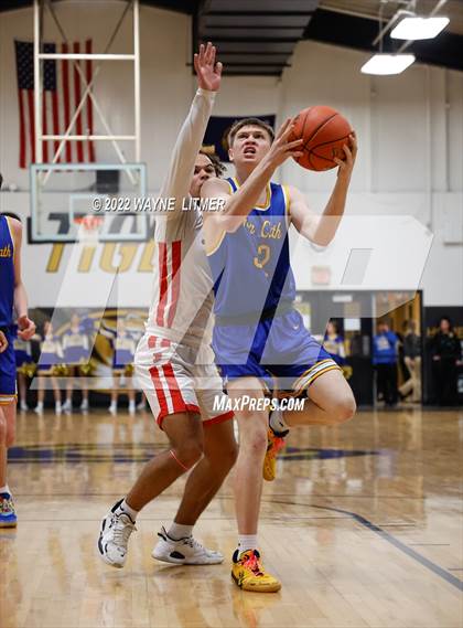 Thumbnail 1 in Newport Central Catholic vs Newport (36th District Tournament) photogallery.