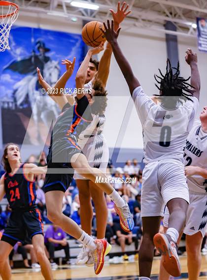 Thumbnail 3 in Grand Oaks vs College Park photogallery.