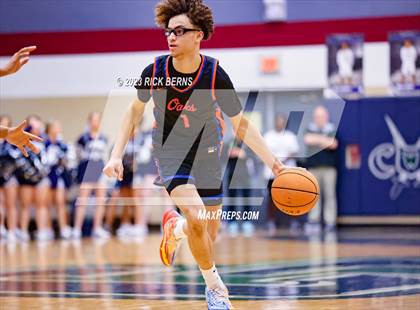 Thumbnail 1 in Grand Oaks vs College Park photogallery.