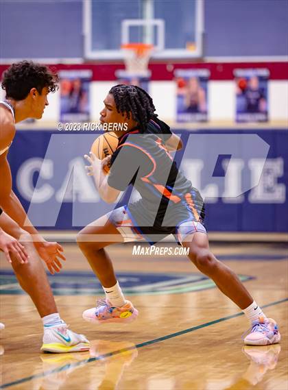 Thumbnail 1 in Grand Oaks vs College Park photogallery.