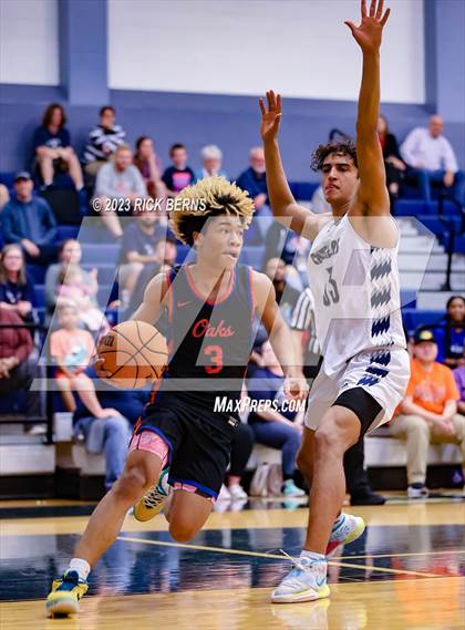 Thumbnail 3 in Grand Oaks vs College Park photogallery.