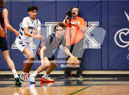 Thumbnail 2 in Grand Oaks vs College Park photogallery.