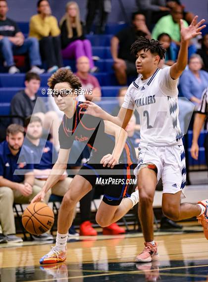 Thumbnail 2 in Grand Oaks vs College Park photogallery.