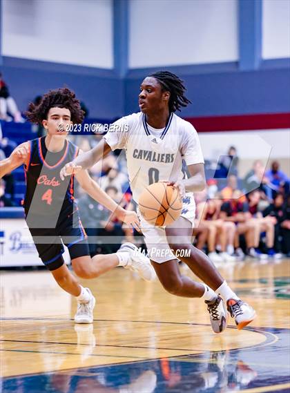 Thumbnail 1 in Grand Oaks vs College Park photogallery.
