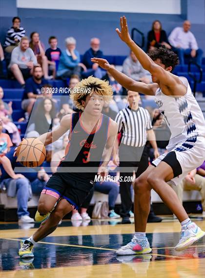 Thumbnail 2 in Grand Oaks vs College Park photogallery.