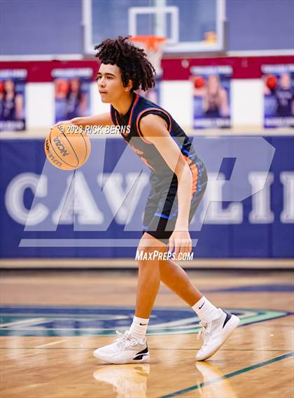 Thumbnail 3 in Grand Oaks vs College Park photogallery.