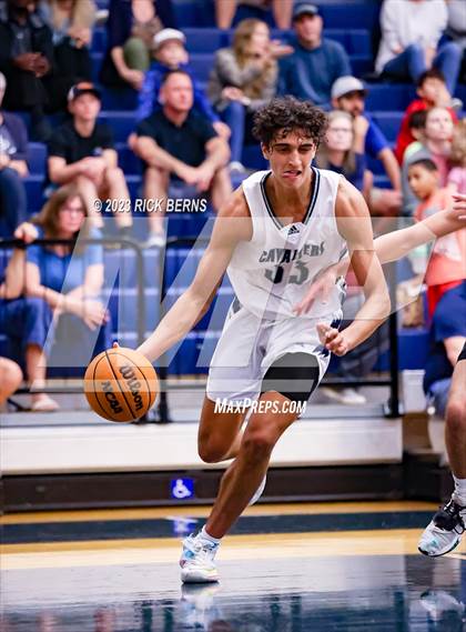 Thumbnail 2 in Grand Oaks vs College Park photogallery.