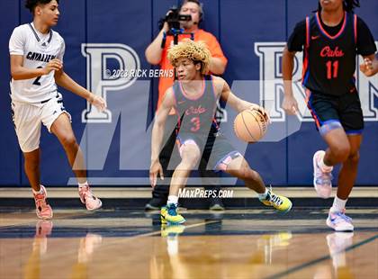 Thumbnail 3 in Grand Oaks vs College Park photogallery.