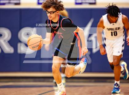Thumbnail 2 in Grand Oaks vs College Park photogallery.