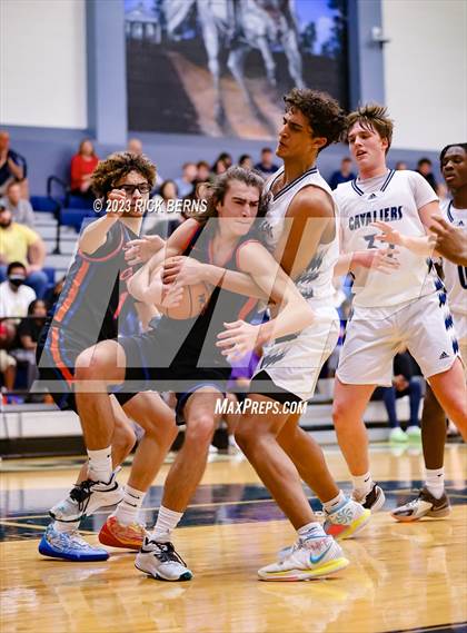 Thumbnail 2 in Grand Oaks vs College Park photogallery.