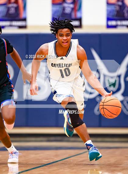 Thumbnail 3 in Grand Oaks vs College Park photogallery.