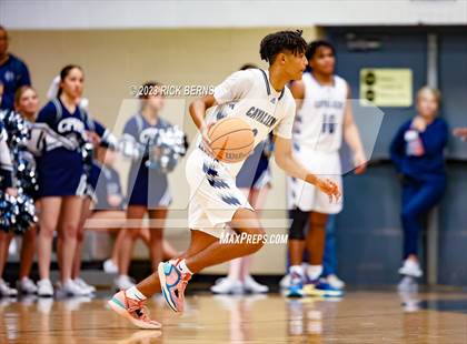 Thumbnail 2 in Grand Oaks vs College Park photogallery.