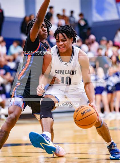 Thumbnail 2 in Grand Oaks vs College Park photogallery.