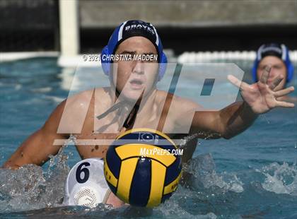 Thumbnail 1 in Los Osos @ Alta Loma photogallery.