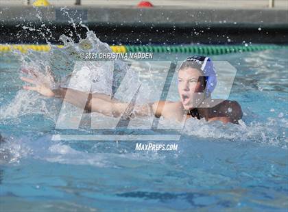 Thumbnail 2 in Los Osos @ Alta Loma photogallery.