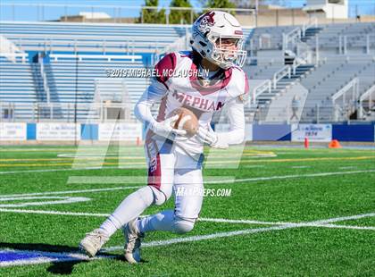 Thumbnail 1 in Mepham vs. Garden City (Sec VIII Conf II Semifinal) photogallery.