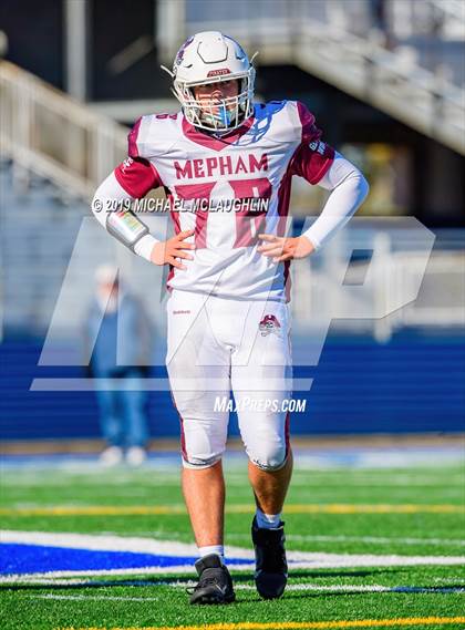 Thumbnail 3 in Mepham vs. Garden City (Sec VIII Conf II Semifinal) photogallery.
