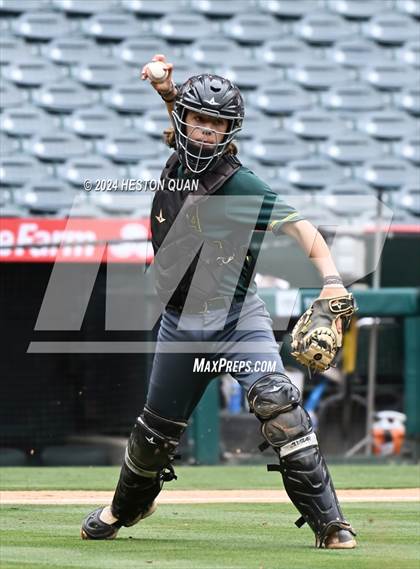 Thumbnail 2 in Brea Olinda vs. El Modena (Halo Classic) photogallery.