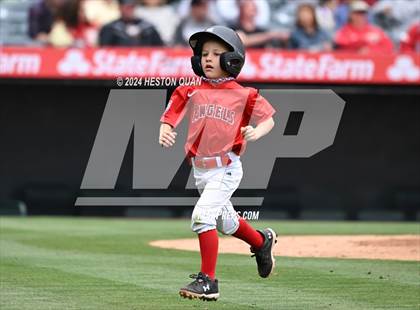 Thumbnail 2 in Brea Olinda vs. El Modena (Halo Classic) photogallery.