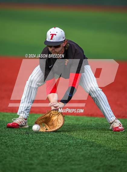 Thumbnail 1 in Victoria East vs. Pioneer (UIL Baseball 5A Region IV Area) photogallery.