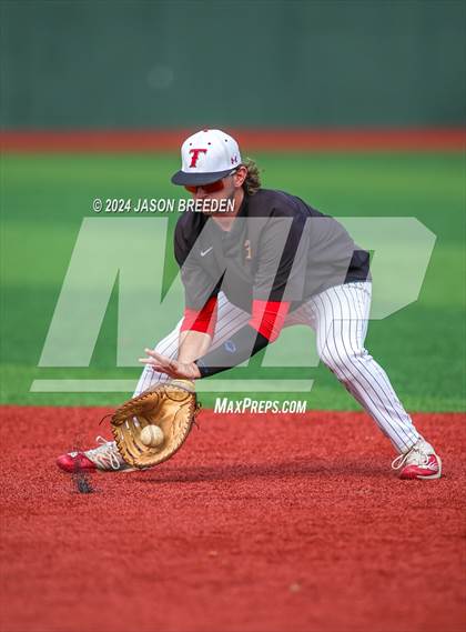 Thumbnail 3 in Victoria East vs. Pioneer (UIL Baseball 5A Region IV Area) photogallery.