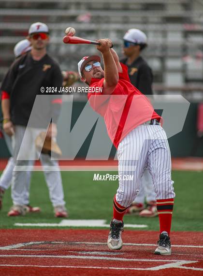 Thumbnail 3 in Victoria East vs. Pioneer (UIL Baseball 5A Region IV Area) photogallery.