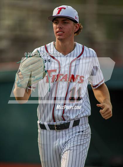 Thumbnail 1 in Victoria East vs. Pioneer (UIL Baseball 5A Region IV Area) photogallery.