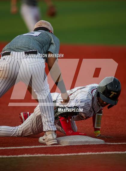 Thumbnail 1 in Victoria East vs. Pioneer (UIL Baseball 5A Region IV Area) photogallery.