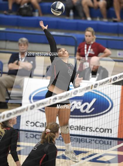 Thumbnail 1 in Laguna Beach vs. Village Christian (CIF-SS D3 Final) photogallery.