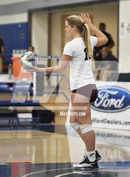 Thumbnail 3 in Laguna Beach vs. Village Christian (CIF-SS D3 Final) photogallery.