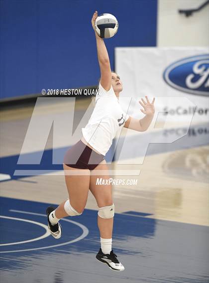 Thumbnail 1 in Laguna Beach vs. Village Christian (CIF-SS D3 Final) photogallery.