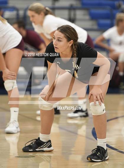 Thumbnail 1 in Laguna Beach vs. Village Christian (CIF-SS D3 Final) photogallery.