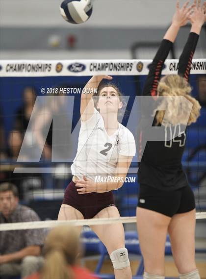 Thumbnail 2 in Laguna Beach vs. Village Christian (CIF-SS D3 Final) photogallery.